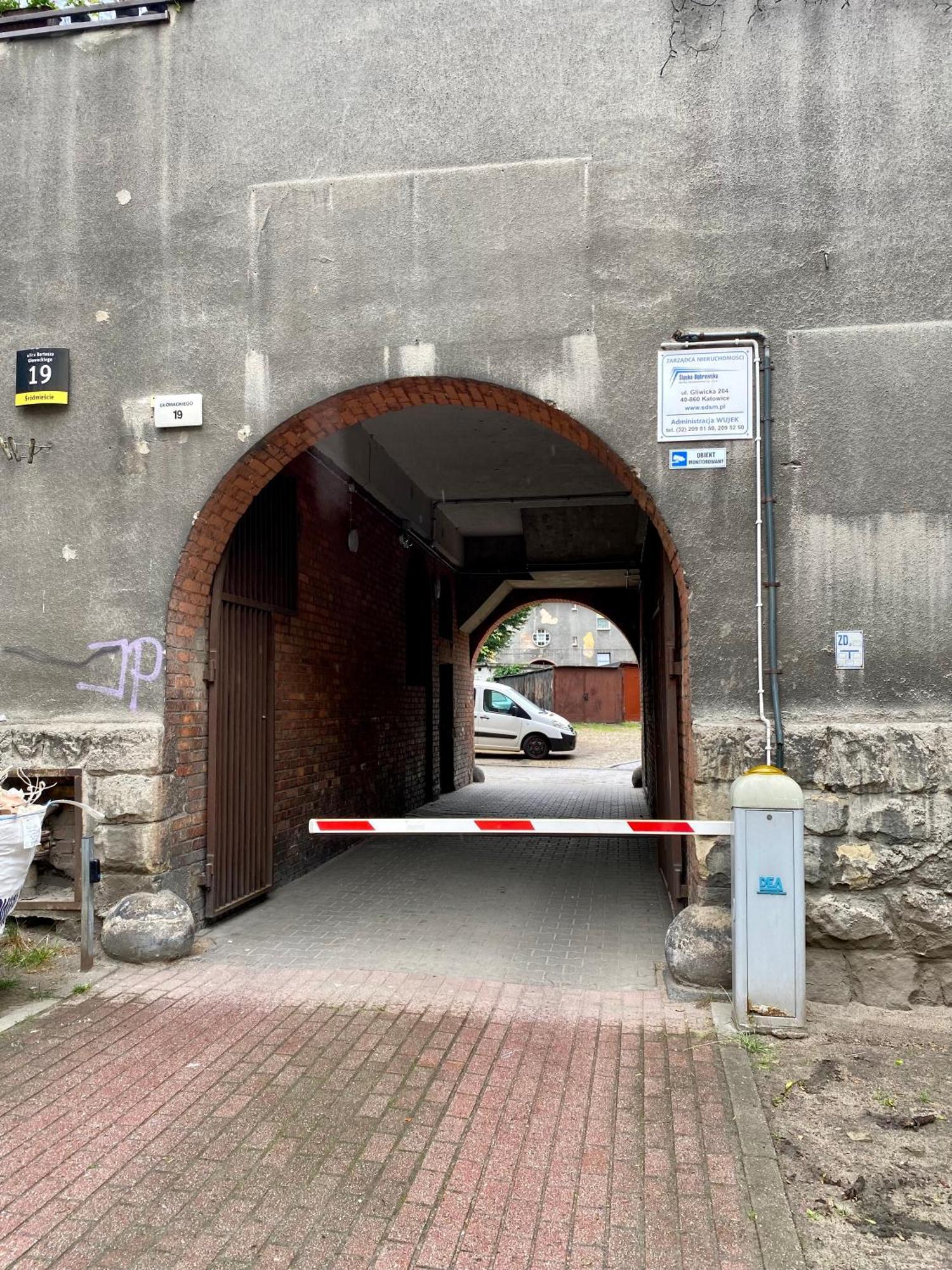 Bruno Taut & Parking Katovice